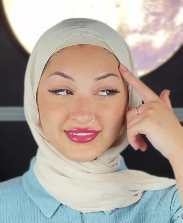 ابتسامة واثقة